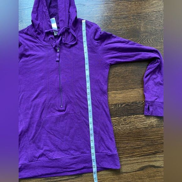 Lucy 1/4 Zip Light Pullover - Size Small - Picture 8 of 11